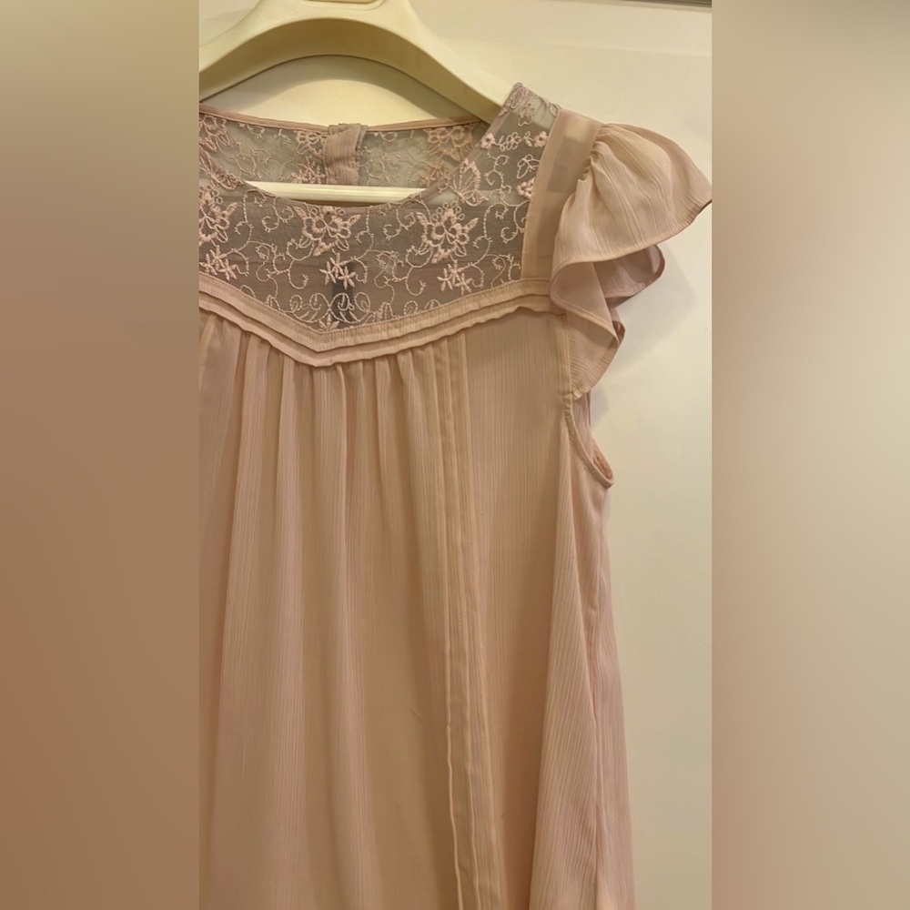 Pink Flutter Sleeve Ruffled Blouse - Picture 6 of 6